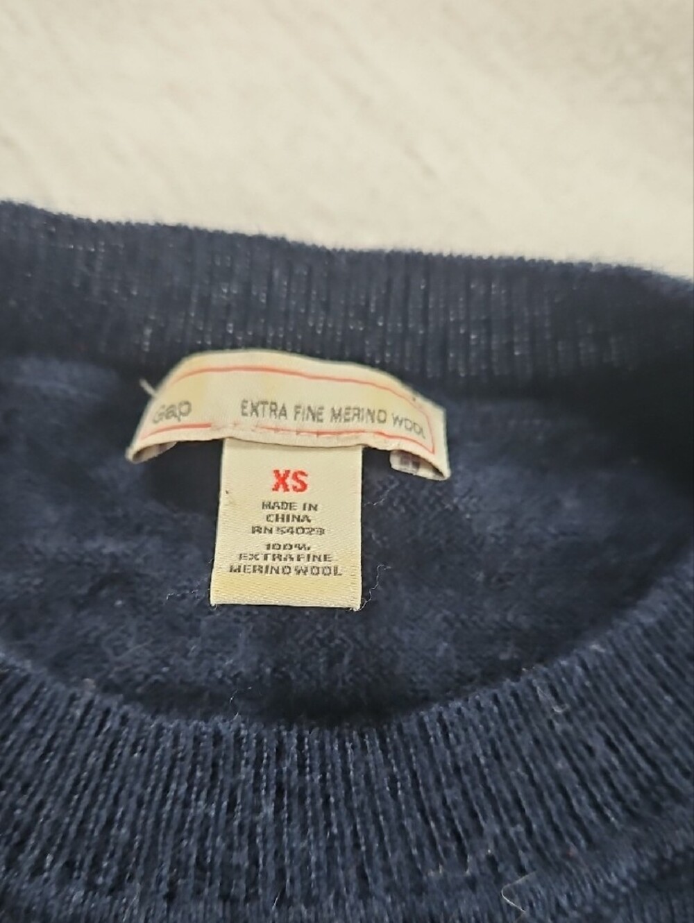 GAP Women's Crewneck Sweater - Navy - Picture 2 of 5